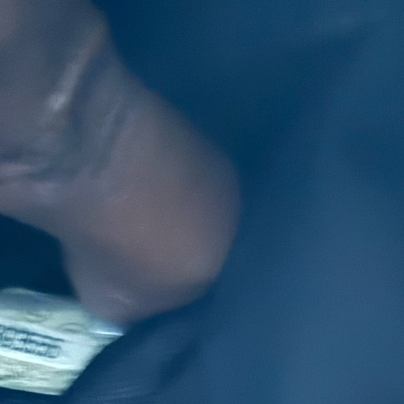 🍁SOLD🍁Chanel Caviar Wallet - Picture 10 of 10